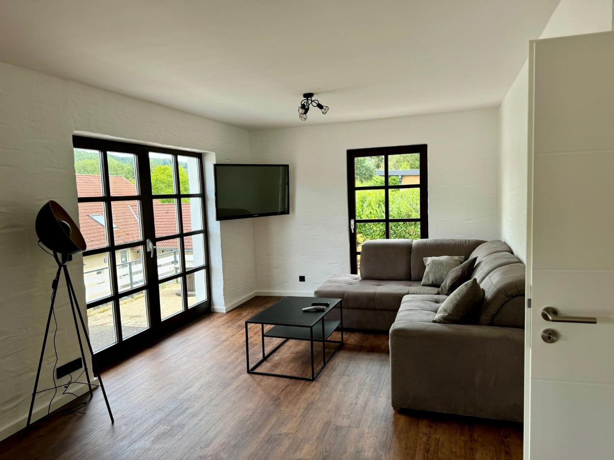 Ferienwohnung Am Kreuzberg Schleiden Exterior foto